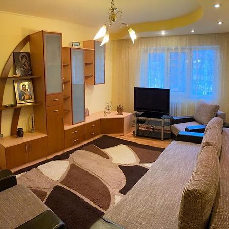 Zorilor Apartment ซูชาวา ภายนอก รูปภาพ
