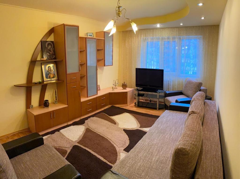 Zorilor Apartment ซูชาวา ภายนอก รูปภาพ